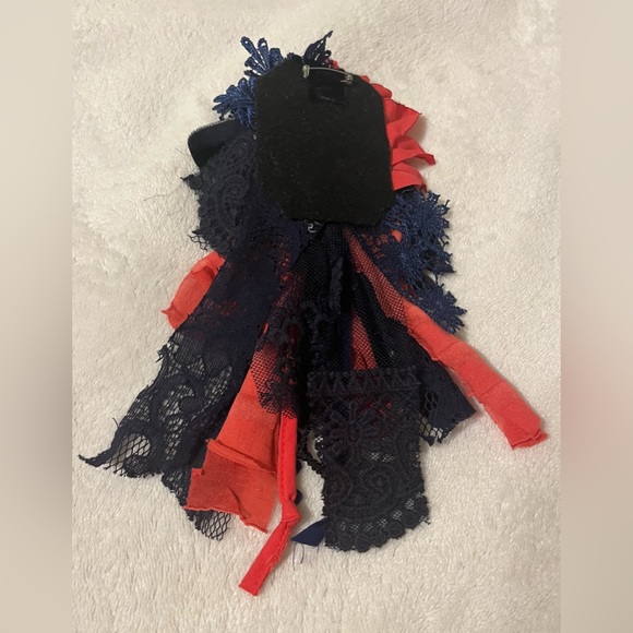 Coral and Navy Flower Pin - Picture 3 of 3